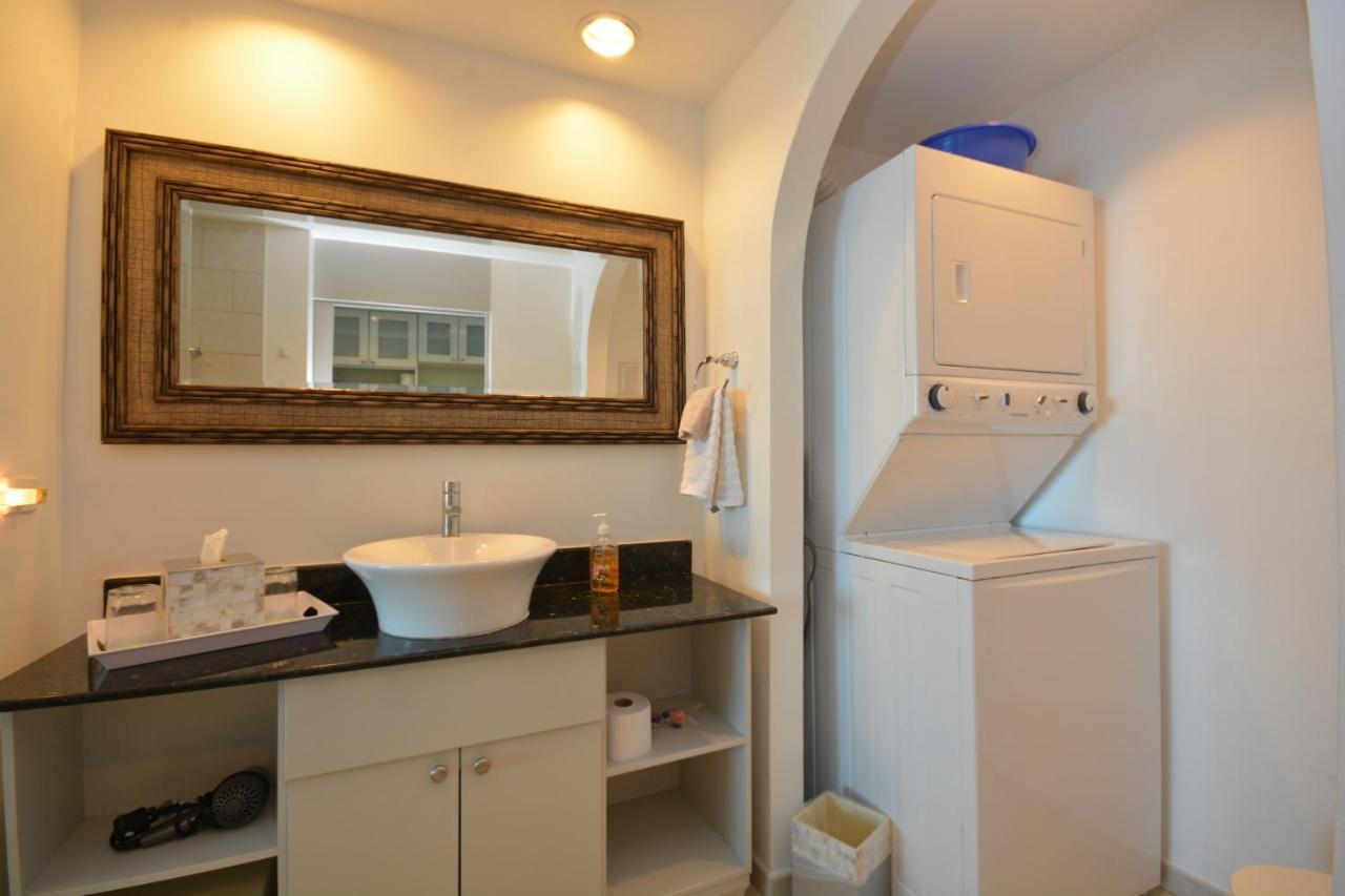 Solarium At Coronado Bay Oceanfront Apartments Playa Coronado Extérieur photo