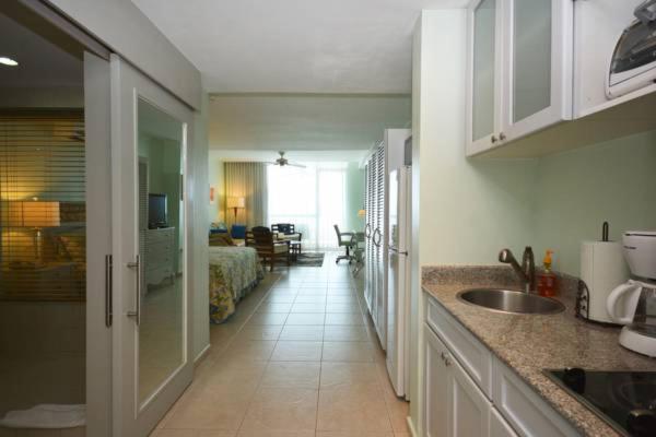 Solarium At Coronado Bay Oceanfront Apartments Playa Coronado Extérieur photo